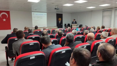 Muhtarlara Bilgilendirme Toplantısı Yapıldı