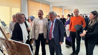 Öğrenciler Yıl Boyunca Yaptıkları Çalışmaları Sergilediler