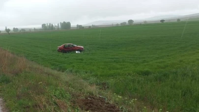 Trafik kazası, 1'i çocuk 2 ölü, 5 yaralı
