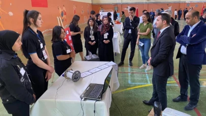 TÜBİTAK 4006 Bilim Fuarı Proje Sergisi Açıldı