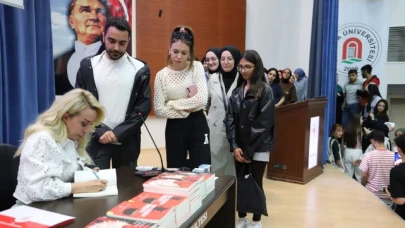 Yazar Ülkü Yağmur Ural Öğrencilerle Buluştu