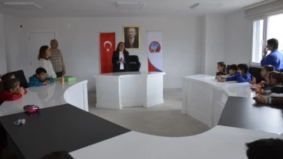 Yerel Yönetimler Konusu Gümüşhacıköy Belediyesi'nde İşlendi