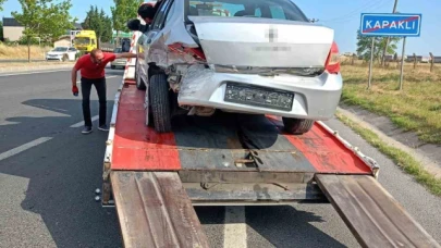 3 otomobilin karıştığı zincirleme kazada 3 kişi yaralandı