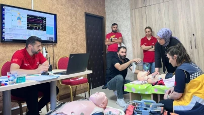 Amasya’da 12 acil sağlık personeline ÇİLYAD eğitimi