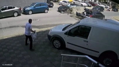 6 aracın karıştığı kazada ortalık savaş alanına döndü