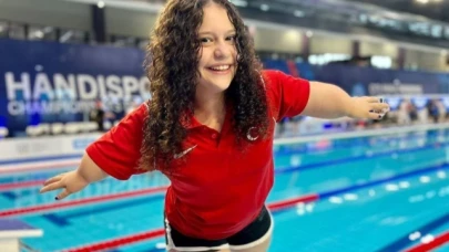 Bakan Bak'tan olimpiyat kotası alan para milli sporculara tebrik