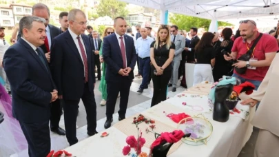 Festivalin ilk etkinliği yöresel eserler sergisi oldu