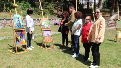 İçimizdeki Renkler Sergisi Düzenlendi