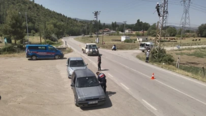 Jandarma ekipleri havadan denetledi
