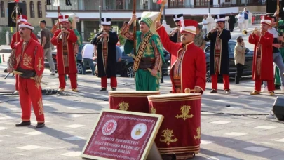 MSB Mehteran Birliği, şehzadeler şehri Amasya'yı coşturdu