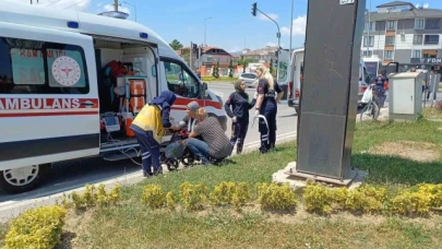 Özel halk otobüsü ile otomobil çarpıştı: 5 yaralı
