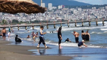 Samsun'un iki günlük serinleme bilançosu: 11 boğulma tehlikesi, 1 kayıp