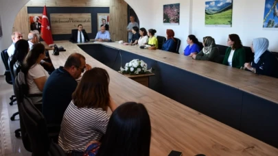 Teşekkür ve Başarı Belgesi Takdim Töreni Düzenlendi