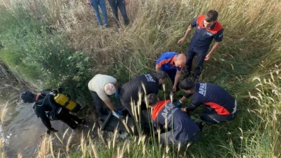 Traktörüyle gölete düşen sürücü hayatını kaybetti