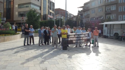 Turan: Laiklik ve Bilim Karşıtı Yeni Müfredatı Reddediyoruz!