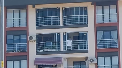 5'inci kattan düşen çocuk hayatını kaybetti