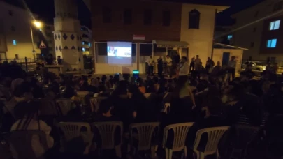 Açık Hava Sinema Etkinliği Düzenlendi