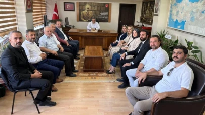 AK Parti heyetinden Karaaslan’a “hayırlı olsun” ziyareti