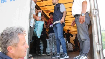 Amasya'da alüminyum yüklü tırdan 23 kaçak göçmen çıktı