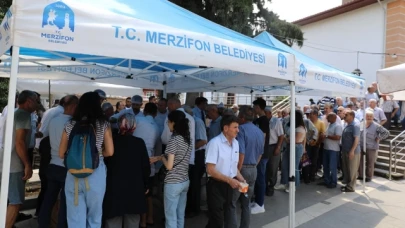 Belediye’den Aşure İkramı