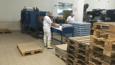 Çetin, Süt Ürünleri Tesisini Ziyaret Etti