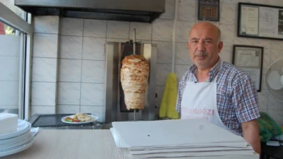 Döner ustalarının sıcakla imtihanı!
