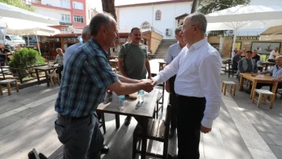 Doruk, Merzifon'da esnaf ve vatandaşlarla buluştu