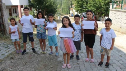 Köye oyun parkı isteyen çocuklara Bakan Kurum'dan müjde