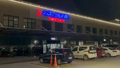 Parkta çıkan bıçaklı kavgada 1'i ağır 2 kişi yaralandı