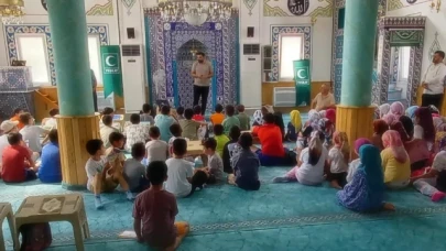 Yeşilay Bilgilendirmeye Devam Ediyor