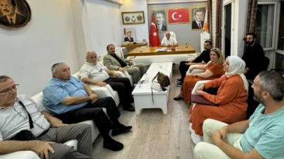 AK Parti Haftalık Yönetim Kurulu Toplantısı Yaptı