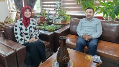 Ayvaz, veda ziyaretlerine başladı