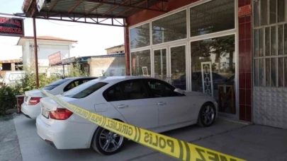 Baba ve oğlu kira tartışmasında öldürüldü