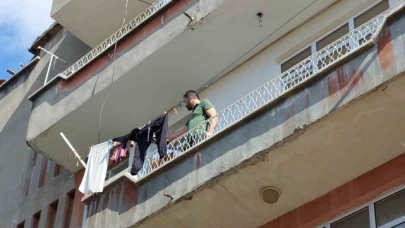 Balkondan düşen çocuk hayatını kaybetti, ailesinin feryatları yürekleri dağladı