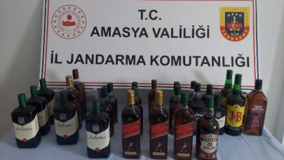 Gümüşhacıköy'de 26 şişe gümrük kaçağı alkol ele geçirildi