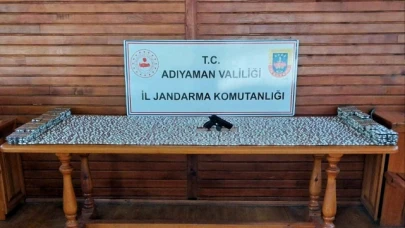 Jandarma ekipleri uyuşturucuya geçit vermiyor