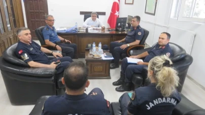 Karaaslan, Jandarma Komutanlığı Personeli ile bir araya geldi