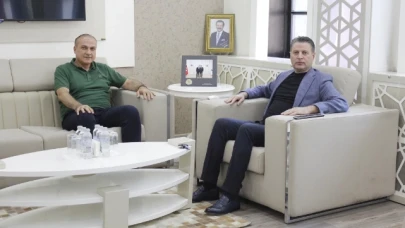 Kırlangıç Karagöz'ü Misafir Etti
