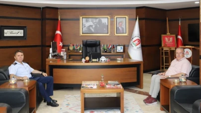 Kuş'tan Turabi'ye "Veda Ziyareti"
