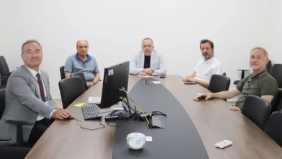 Rektör Turabi, Tıp Fakültesinde İncelemelerde Bulundu