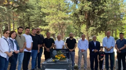 Sergen Arslan kabri başında anıldı