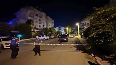 Silahlı saldırı kamerada: 2 yaralı