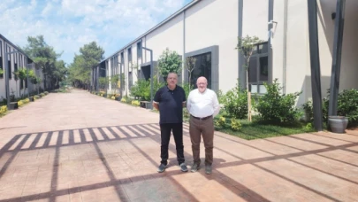 Turabi, Aydın ile görüş alışverişinde bulundu