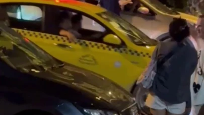 Aracın önünü kesip darp ettiler: O anlar kamerada