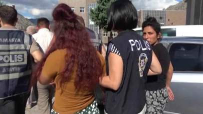 Çaldıkları paralar pamuk dolu yastıktan çıkan pişkin hırsız gazeteciye böyle cevap verdi: 'Belki seni de soyarız'