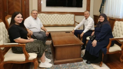 Doruk, şehit ailesini makamında misafir etti