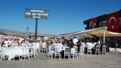 Galericiler Sitesine Görkemli Açılış