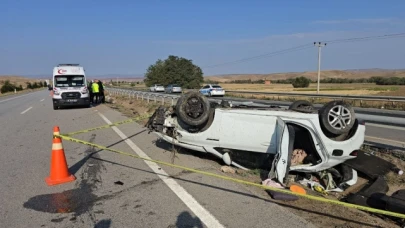 Kontrolden çıkan otomobil devrildi: 2 ölü, 2 yaralı