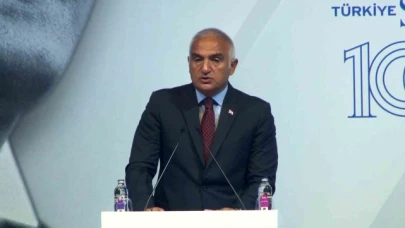 Kültür ve Turizm Bakanı Ersoy: ''Gece müzeciliğimiz turist kitlemizi arttırdı''