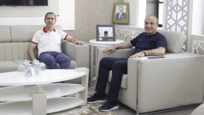 Kurt'tan, Kırlangıç'a Veda Ziyareti